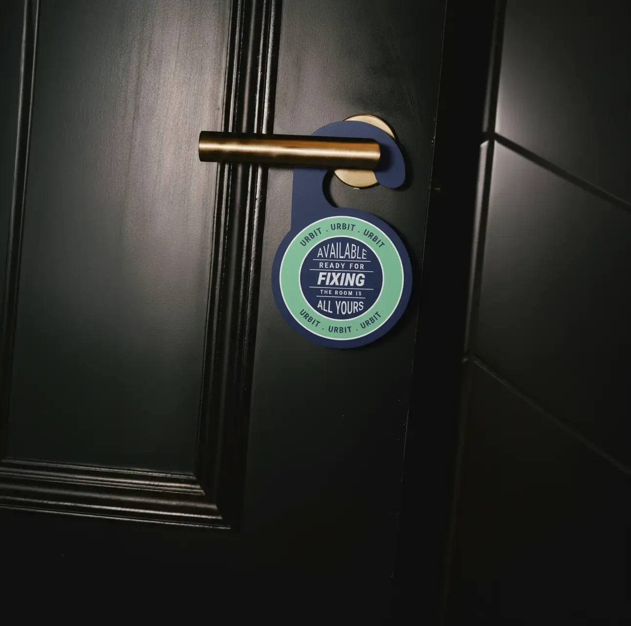 Urbit Social Lofts: English as positioning
